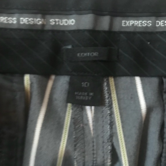 Striped Editor Express Crop - Picture 2 of 3